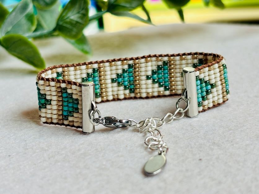 Arrows Beaded Bracelet